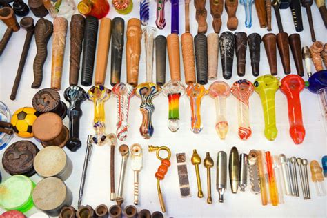 All Smoking Accessories & Home Objects .
